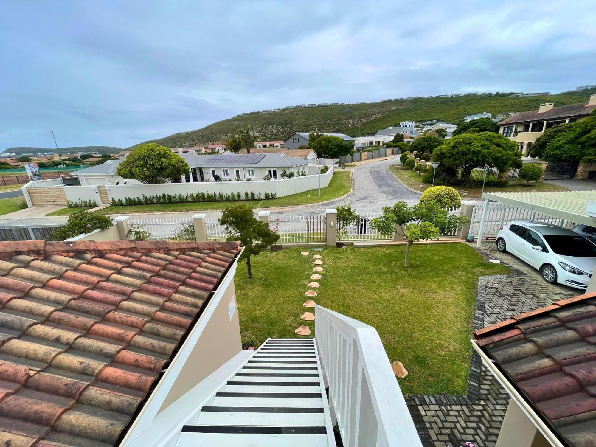 Calm Waters Guesthouse Plettenberg Bay Exterior foto