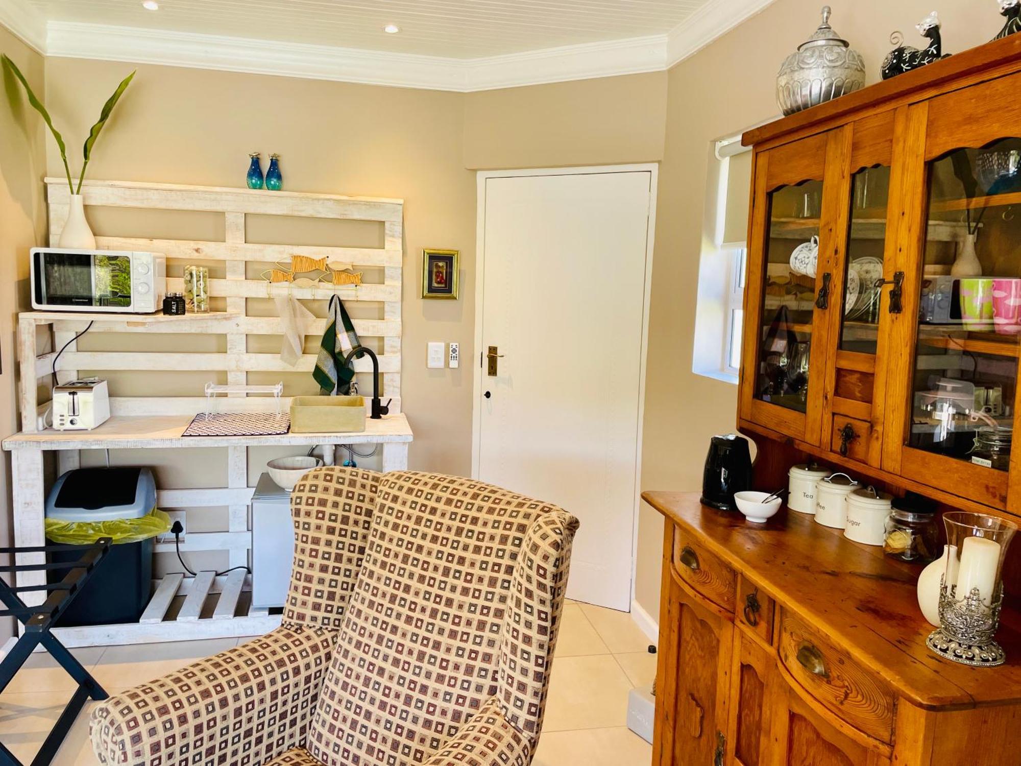 Calm Waters Guesthouse Plettenberg Bay Quarto foto