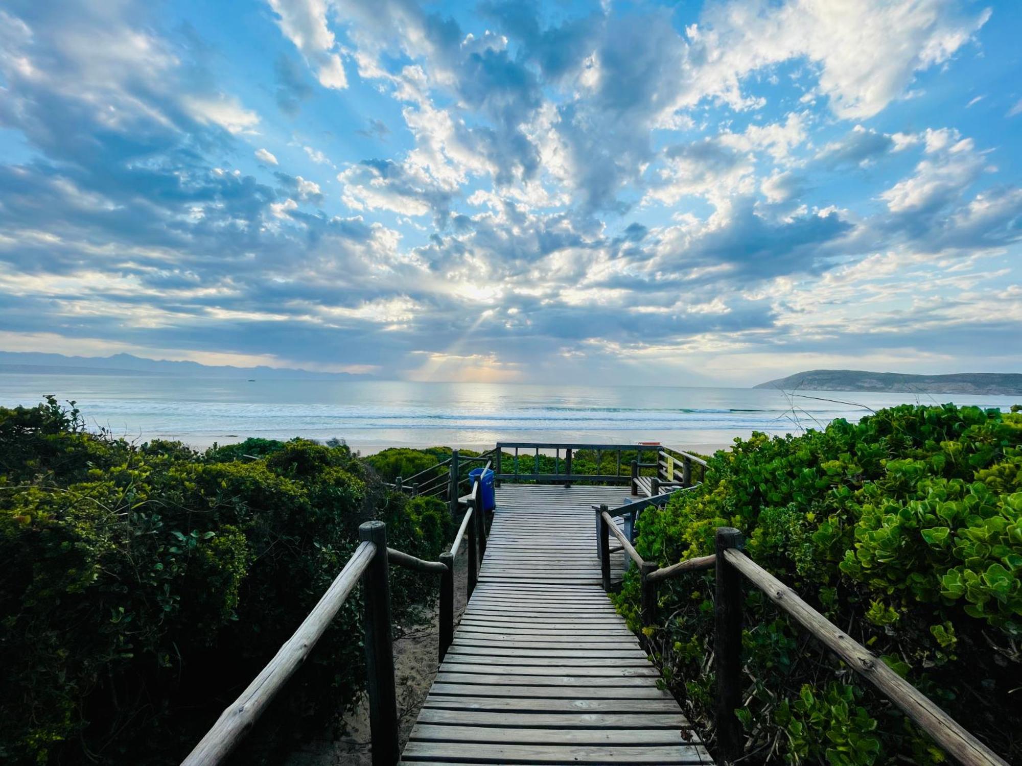 Calm Waters Guesthouse Plettenberg Bay Exterior foto