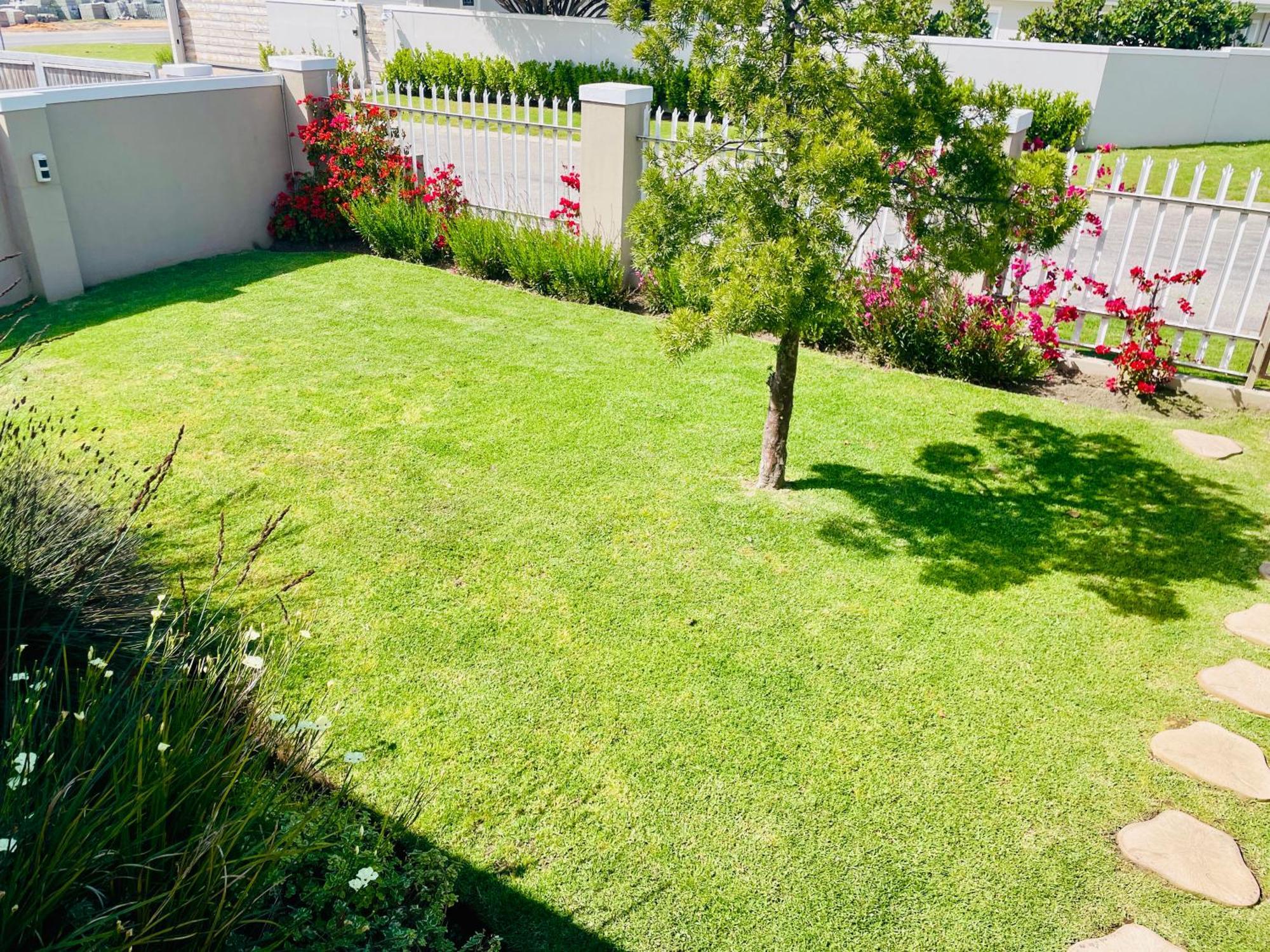 Calm Waters Guesthouse Plettenberg Bay Exterior foto